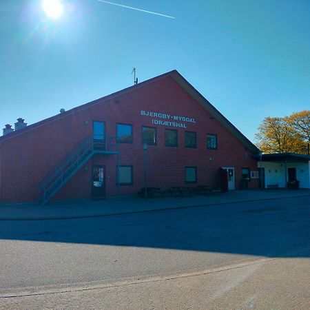 Bjergby Guesthouse Hjørring Екстериор снимка