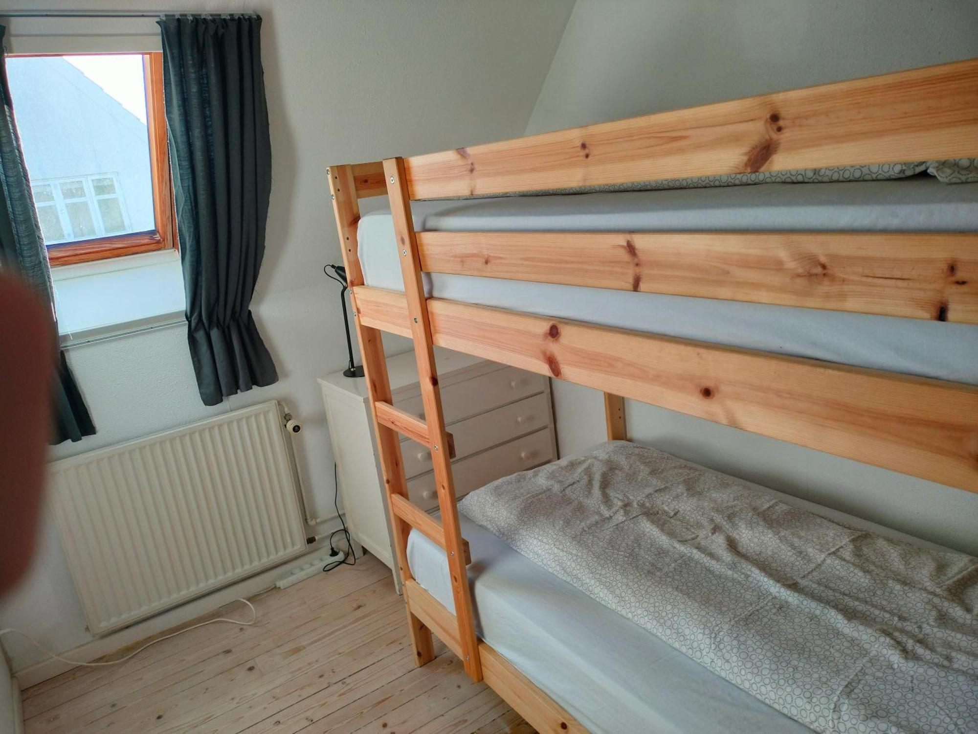 Bjergby Guesthouse Hjørring Стая снимка
